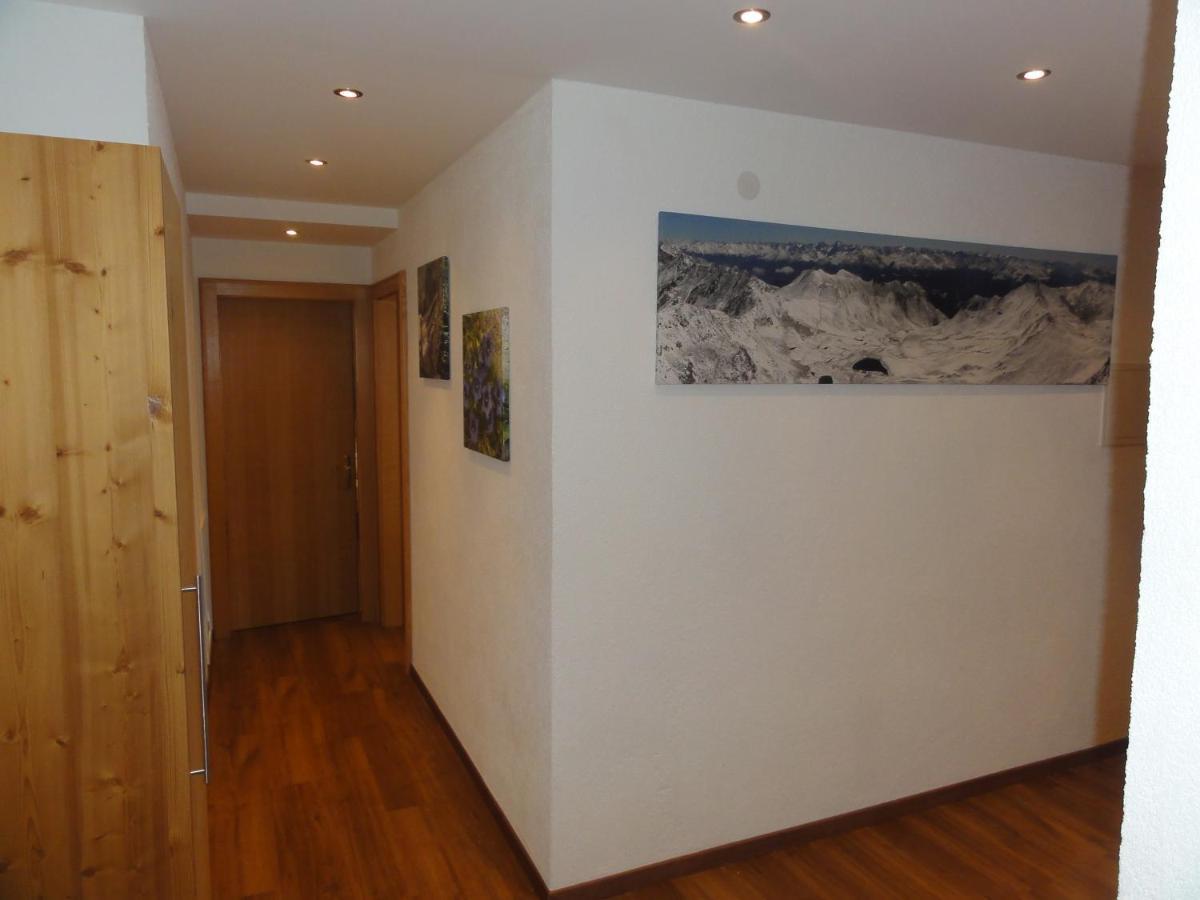 Haus Raetia Apartment Serfaus Room photo