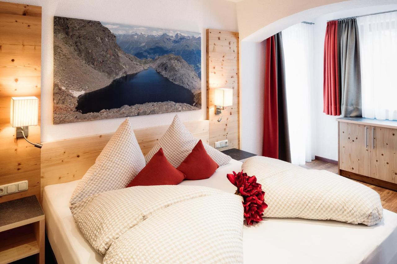 Haus Raetia Apartment Serfaus Room photo