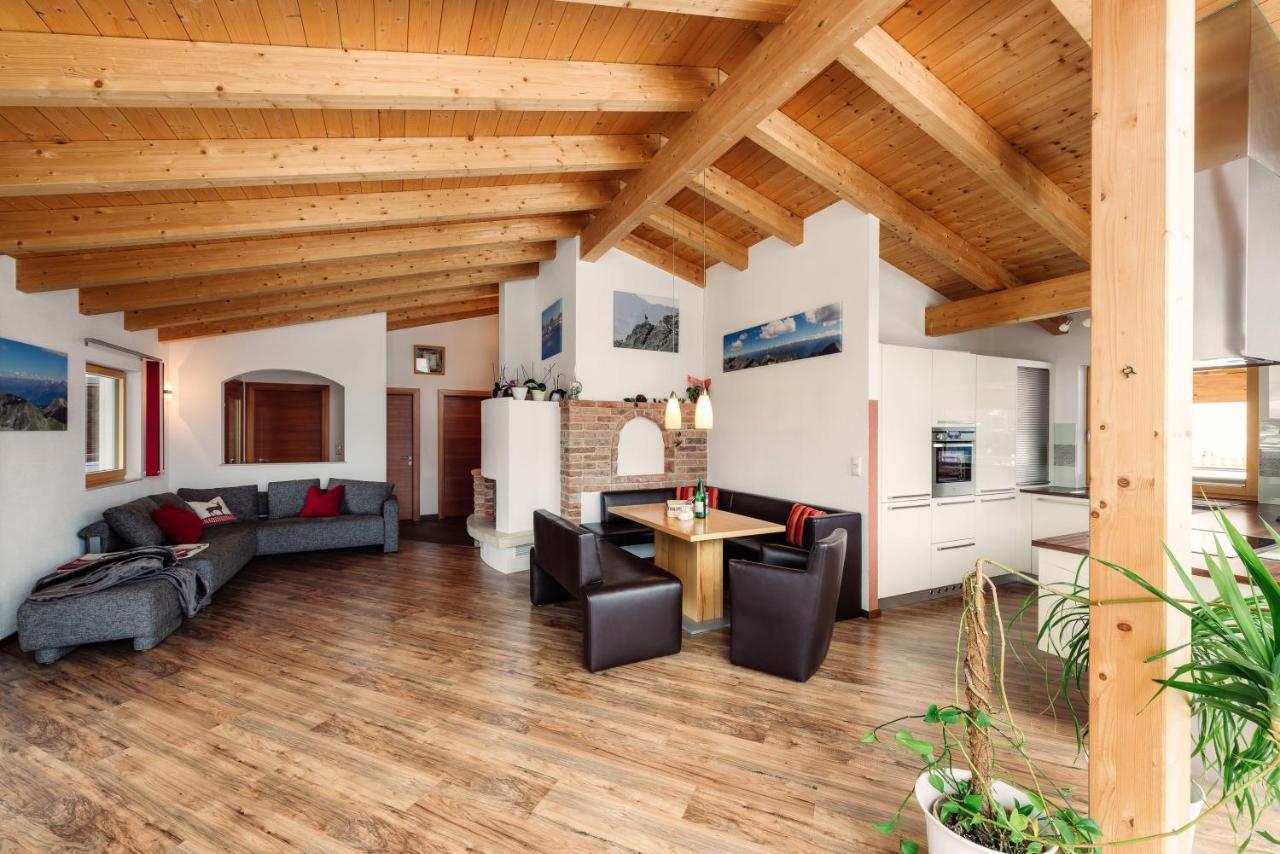 Haus Raetia Apartment Serfaus Room photo